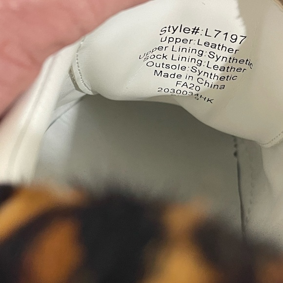 J.Crew like new worn once leather sneakers, size 9 - Picture 2 of 8